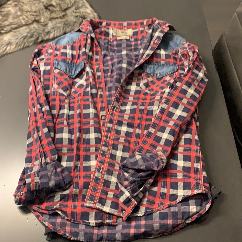 Denim/plaid men’s button down